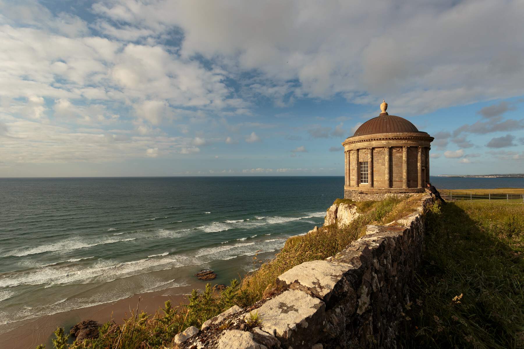 Mussenden temple looking east web size xpx irelandsbluebook